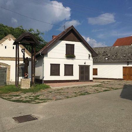Apartamento Bagó Pince Hajos Exterior foto