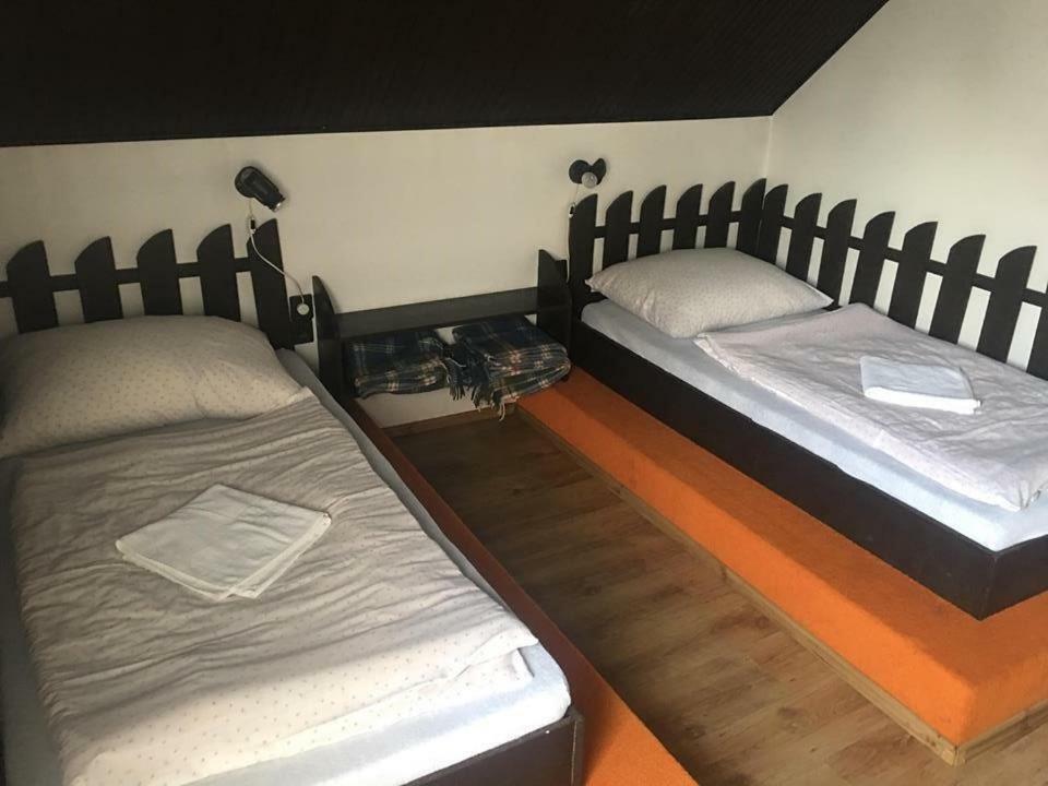 Apartamento Bagó Pince Hajos Exterior foto